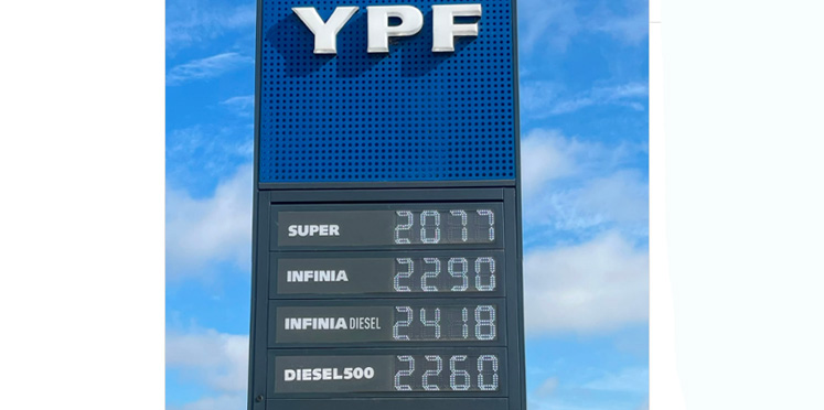 «La Nafta súper, aumentó, supera los $ 2mil pesos y ahoga el bolsillo de los Argentinos»