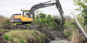 Paraná: Trabajos preventivos por la corriente del niño en Bajada Grande