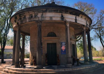 «Clima con cielo nublado y fresco hoy sábado en la cuna del turismo entrerriano, Colón Entre Ríos»