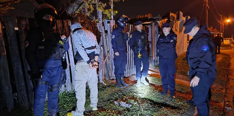 Detuvieron a un empleado municipal de Concordia con envoltorios de cocaína