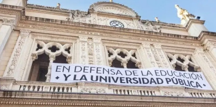 «Increíble, la justicia le da 5 días al gobierno para que cumpla la ley de financiamiento universitario»
