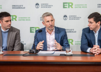 Frigerio anunció un programa para cuidar el salario y la capacidad económica de empleados públicos y jubilados