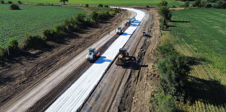 Entre Ríos convierte financiamiento internacional en obras estratégicas en todo el territorio