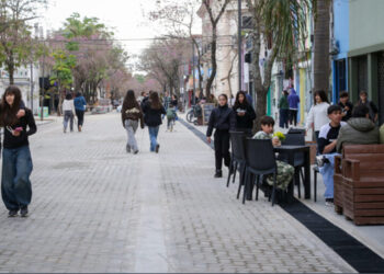 Colón al 70%: el destino más elegido por las familias este fin de semana largo