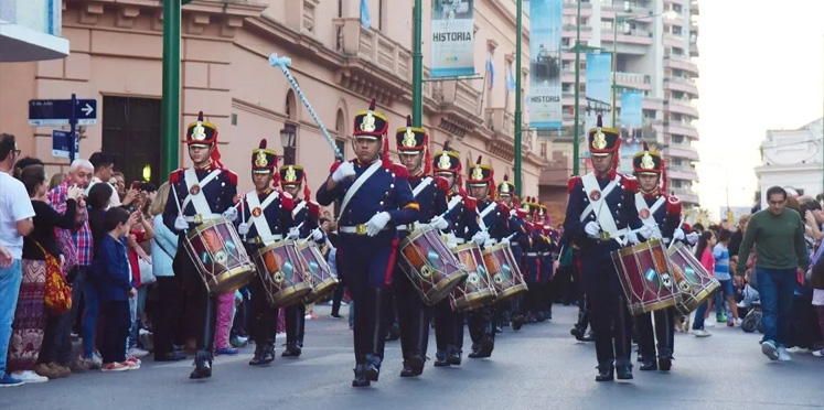 Concepción del Uruguay se prepara para un histórico desfile en homenaje a Urquiza