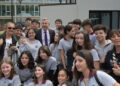 El Gobernador compartió con jóvenes un encuentro para promover el cuidado de la salud mental