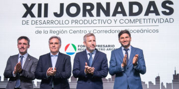 Frigerio, Pullaro y Llaryora coincidieron en impulsar el desarrollo y la integración de la Región Centro