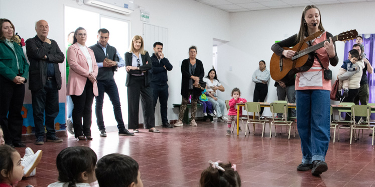 Rosario Romero anunció la continuidad de las salitas de 3 años en los espacios de primera infancia municipales