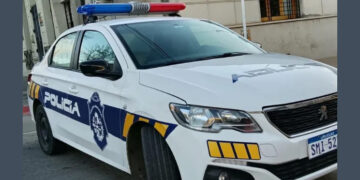Una mujer de 29 años permanece internada tras recibir un disparo; detuvieron al presunto autor en media hora