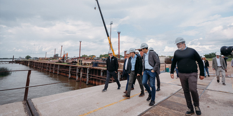 Frigerio entregó la adhesión al RINI a PTP Argentina, que invertirá 16 millones de dólares en el puerto de Ibicuy